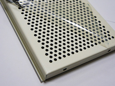 如何選鋼質(zhì)復(fù)合墻板比較好？