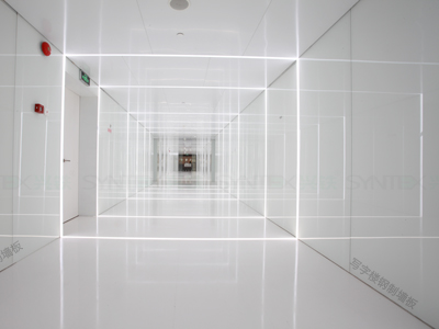 酒店裝修是選擇用集成墻板還是鋼制復合墻板呢？